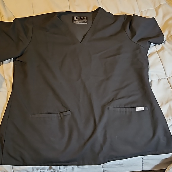 Figs black scrub top - Picture 3 of 3
